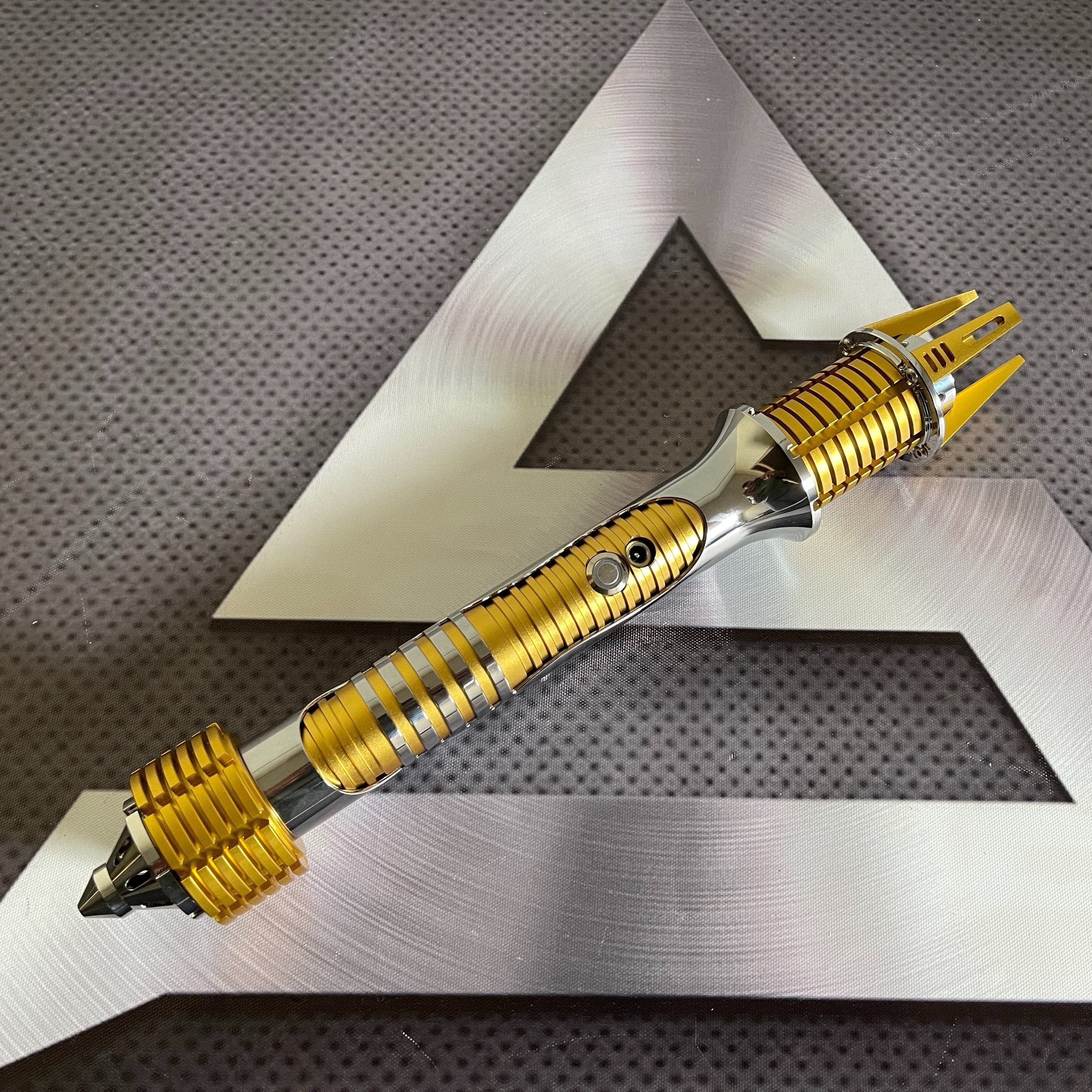 Gold Threepio Basis beleuchtet Lichtschwert für schwere Duelle